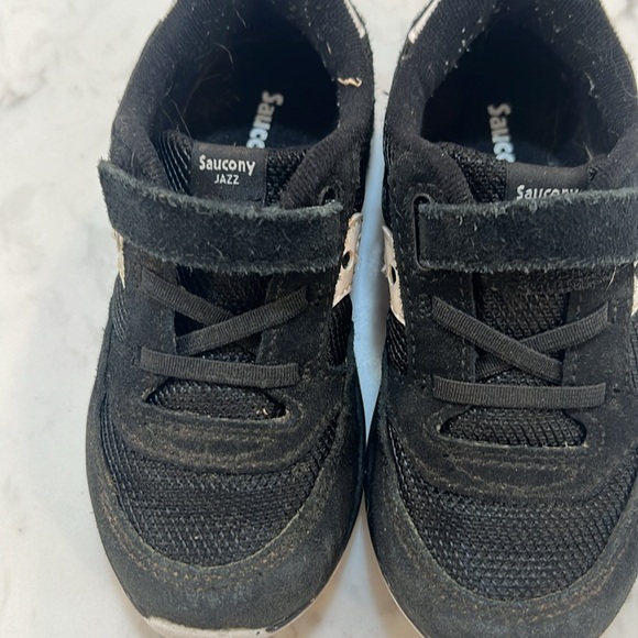 Saucony Toddler sneakers size 8M - Picture 2 of 5
